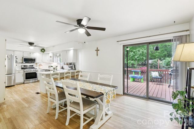 5483 Valley Run Street, Hickory, NC 28601