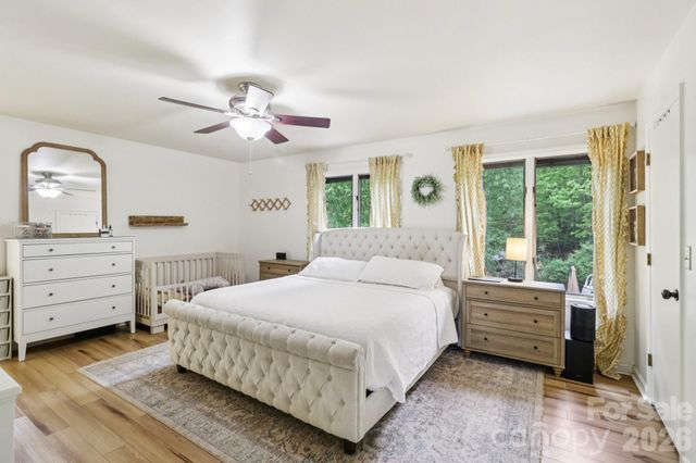 5483 Valley Run Street, Hickory, NC 28601