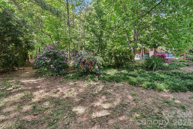 5483 Valley Run Street, Hickory, NC 28601