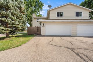 3550 Cloman Way E, Inver Grove Heights, MN 55076