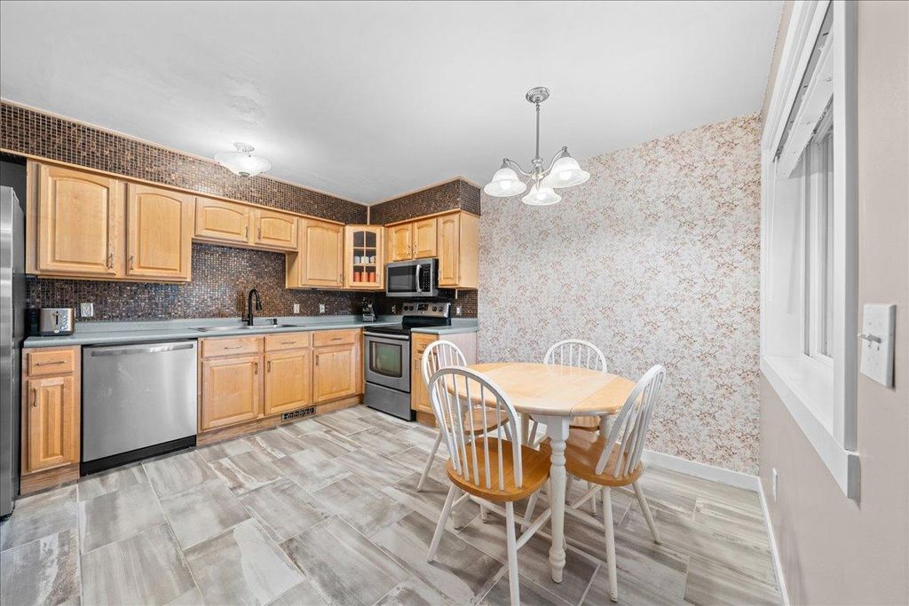 3550 Cloman Way E, Inver Grove Heights, MN 55076 — photo 5