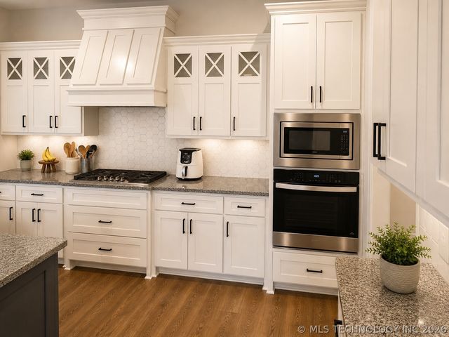 2127 E 138th Place S, Bixby, OK 74008