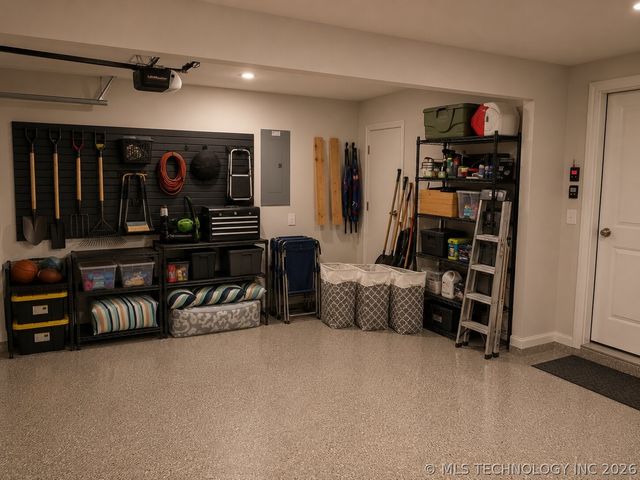 2127 E 138th Place S, Bixby, OK 74008