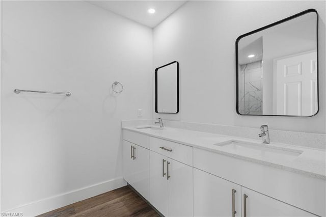 325 Hermosa AVE, Lehigh Acres, FL 33974