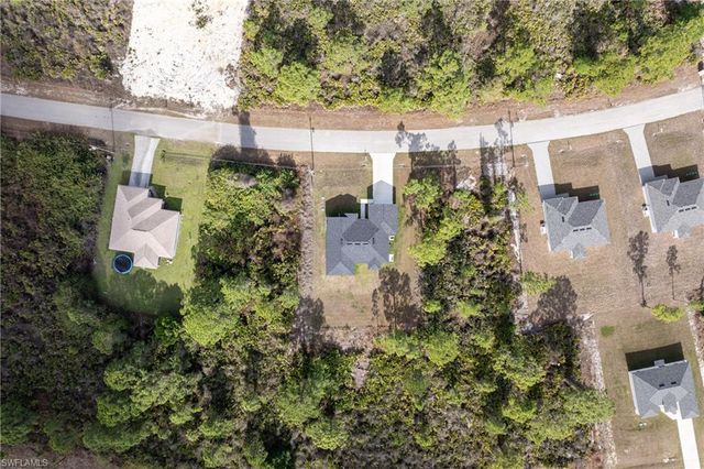 325 Hermosa AVE, Lehigh Acres, FL 33974