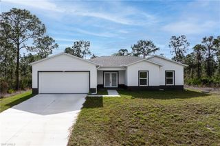 325 Hermosa AVE, Lehigh Acres, FL 33974