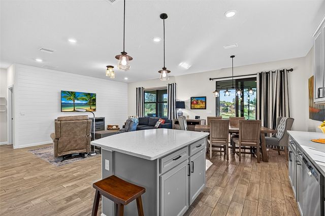 5181 Jasper Square, Vero Beach, FL 32967