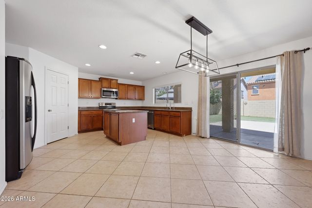 43214 W MAGNOLIA Road, Maricopa, AZ 85138