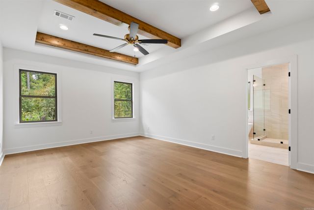 280 Middleton Place Drive, Benton, AR 72019