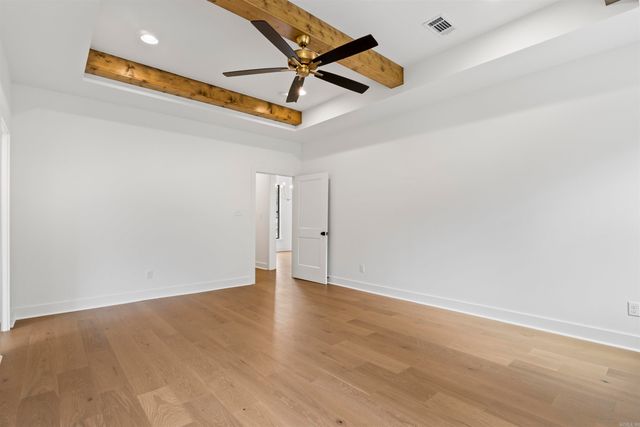 280 Middleton Place Drive, Benton, AR 72019