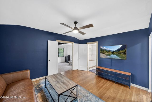 2405 PINERIDGE Road, Jacksonville, FL 32207