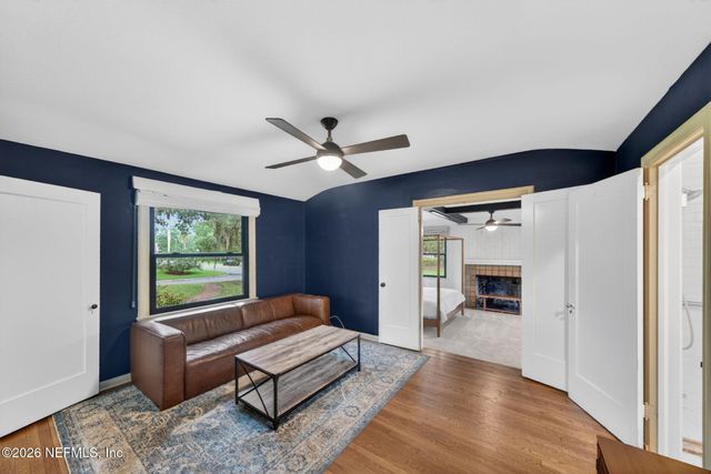 2405 PINERIDGE Road, Jacksonville, FL 32207