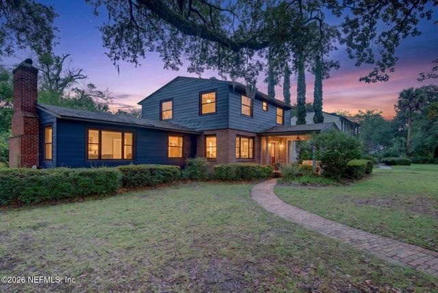 2405 PINERIDGE Road, Jacksonville, FL 32207