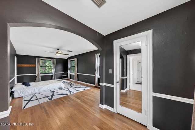 2405 PINERIDGE Road, Jacksonville, FL 32207