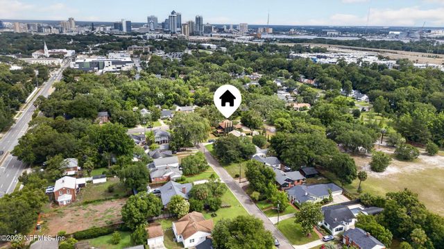 2405 PINERIDGE Road, Jacksonville, FL 32207
