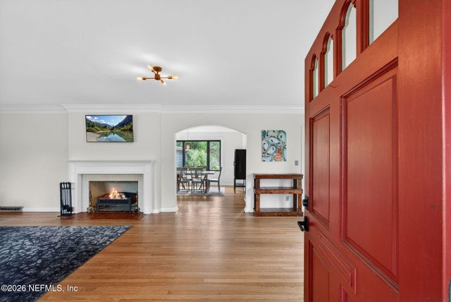 2405 PINERIDGE Road, Jacksonville, FL 32207