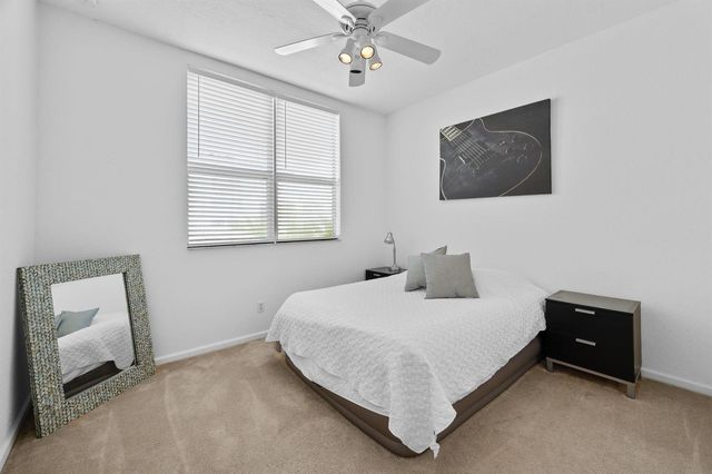 10520 SW Stephanie Way SW 2-203, Port St. Lucie, FL 34987