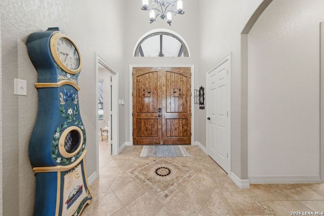 100 Vintage Trail, La Vernia, TX 78121