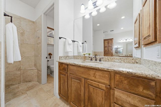 100 Vintage Trail, La Vernia, TX 78121