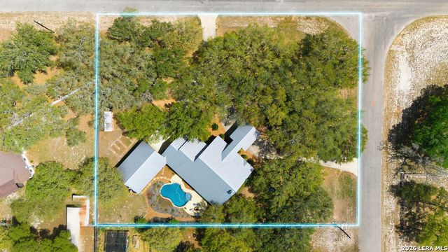 100 Vintage Trail, La Vernia, TX 78121