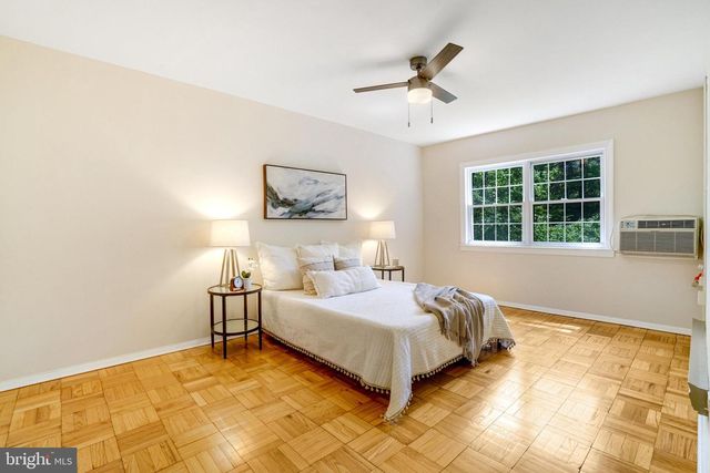 3736 GUNSTON RD, Alexandria, VA 22302