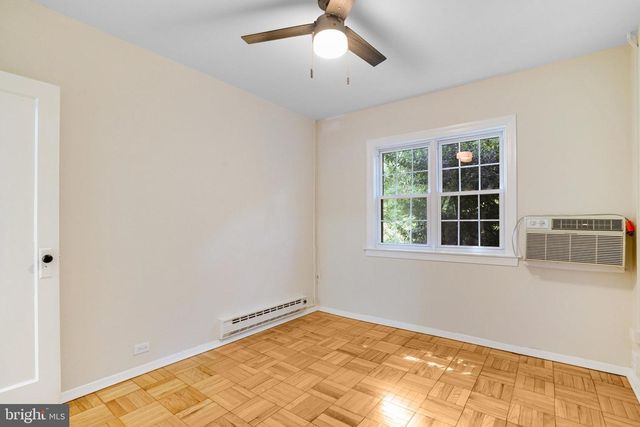 3736 GUNSTON RD, Alexandria, VA 22302