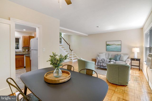 3736 GUNSTON RD, Alexandria, VA 22302