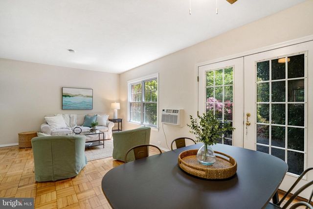 3736 GUNSTON RD, Alexandria, VA 22302