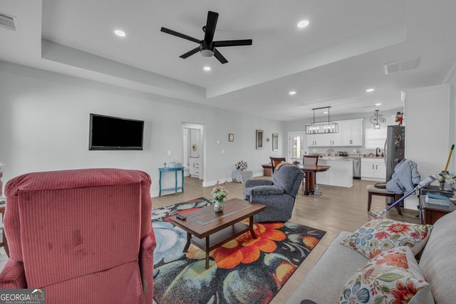 1279 S Fairview Road, Lavonia, GA 30553