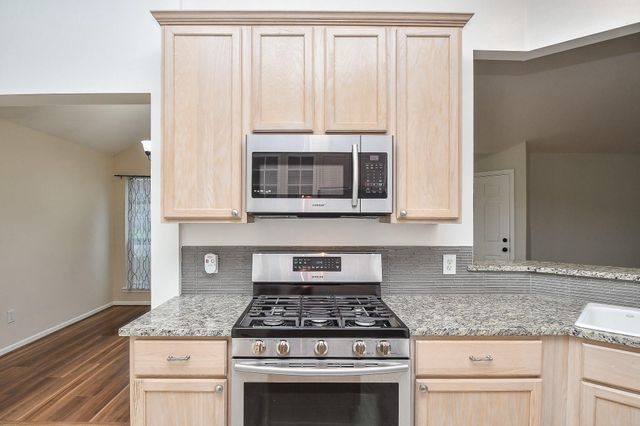 10614 Sunswept Fields Lane, Houston, TX 77064