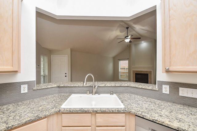 10614 Sunswept Fields Lane, Houston, TX 77064