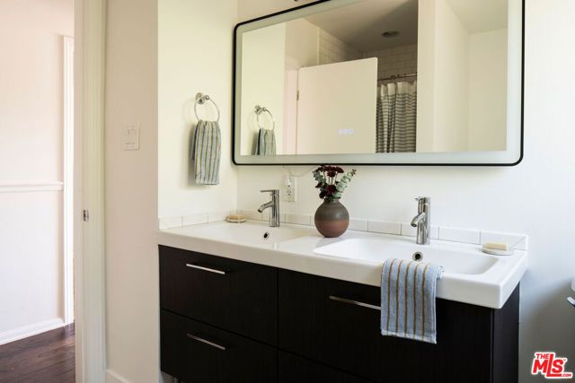 16125 Gledhill Street, North Hills (los Angeles), CA 91343