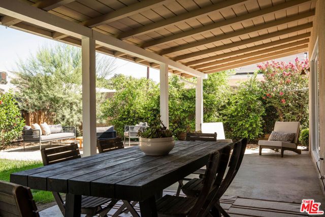 16125 Gledhill Street, North Hills (los Angeles), CA 91343