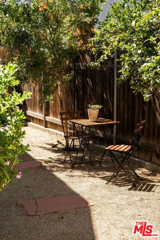 16125 Gledhill Street, North Hills (los Angeles), CA 91343