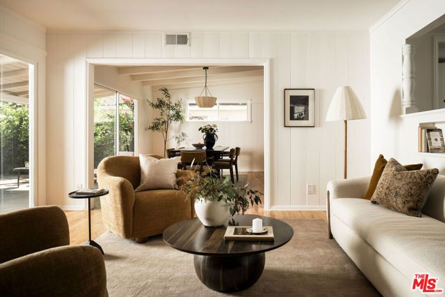 16125 Gledhill Street, North Hills (los Angeles), CA 91343