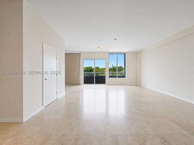 3250 Grand Ave 406, Miami, FL 33133