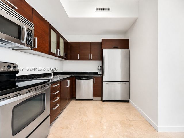 3250 Grand Ave 406, Miami, FL 33133