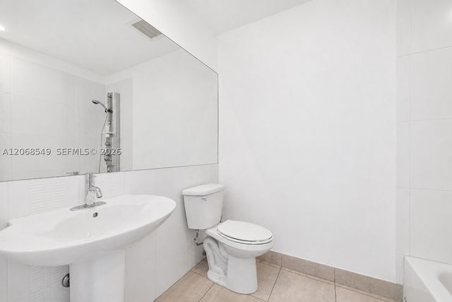 3250 Grand Ave 406, Miami, FL 33133