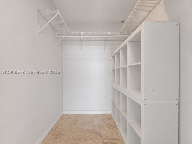 3250 Grand Ave 406, Miami, FL 33133