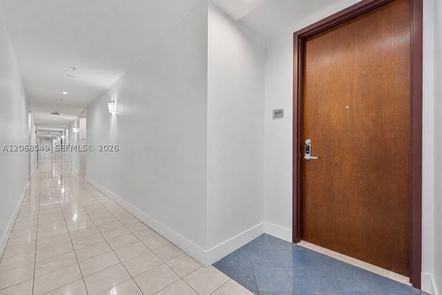 3250 Grand Ave 406, Miami, FL 33133