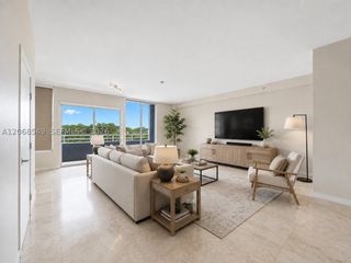 3250 Grand Ave 406, Miami, FL 33133