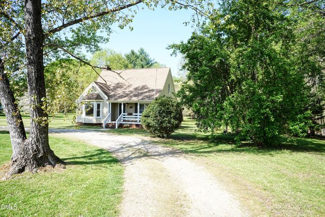 960 Hicks Road, Youngsville, NC 27596