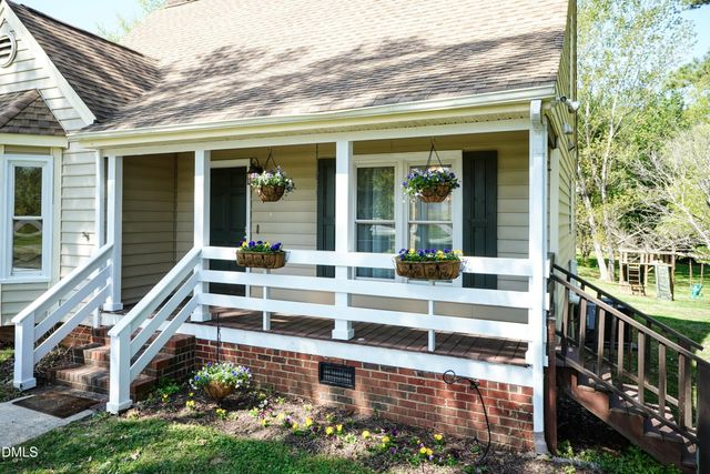 960 Hicks Road, Youngsville, NC 27596