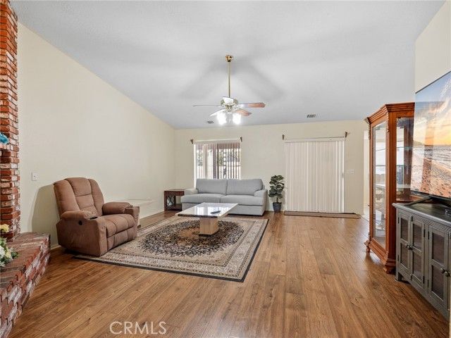 18668 Kamana, Apple Valley, CA 92307