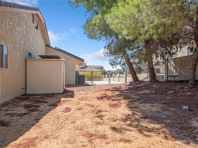 18668 Kamana, Apple Valley, CA 92307