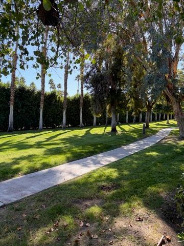 48790 Desert Flower Drive, Palm Desert, CA 92260