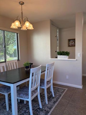 48790 Desert Flower Drive, Palm Desert, CA 92260