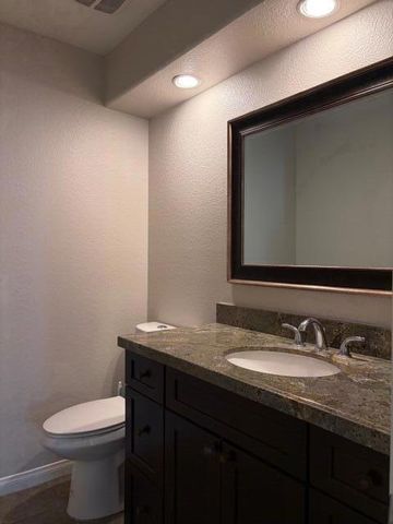 48790 Desert Flower Drive, Palm Desert, CA 92260