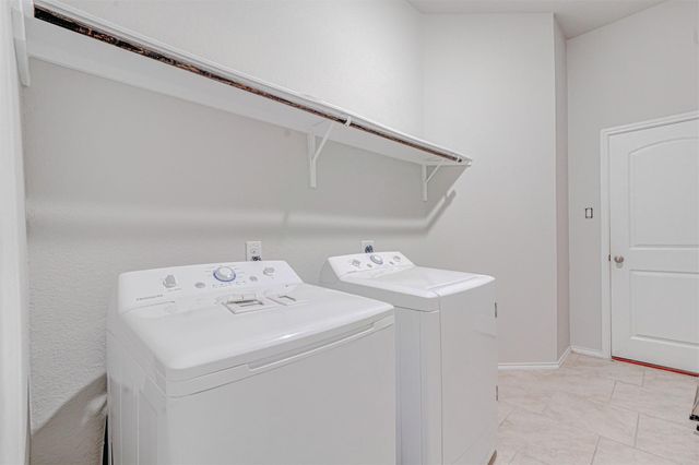 24311 S Newcastle Bay Trail, Spring, TX 77389