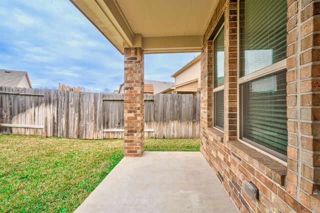 24311 S Newcastle Bay Trail, Spring, TX 77389